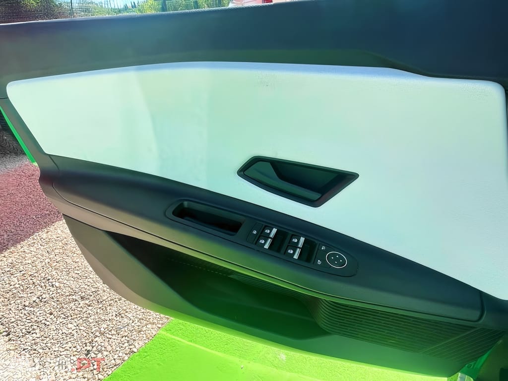 Renault 5 40 kWh Evolution Autonomia Urbana