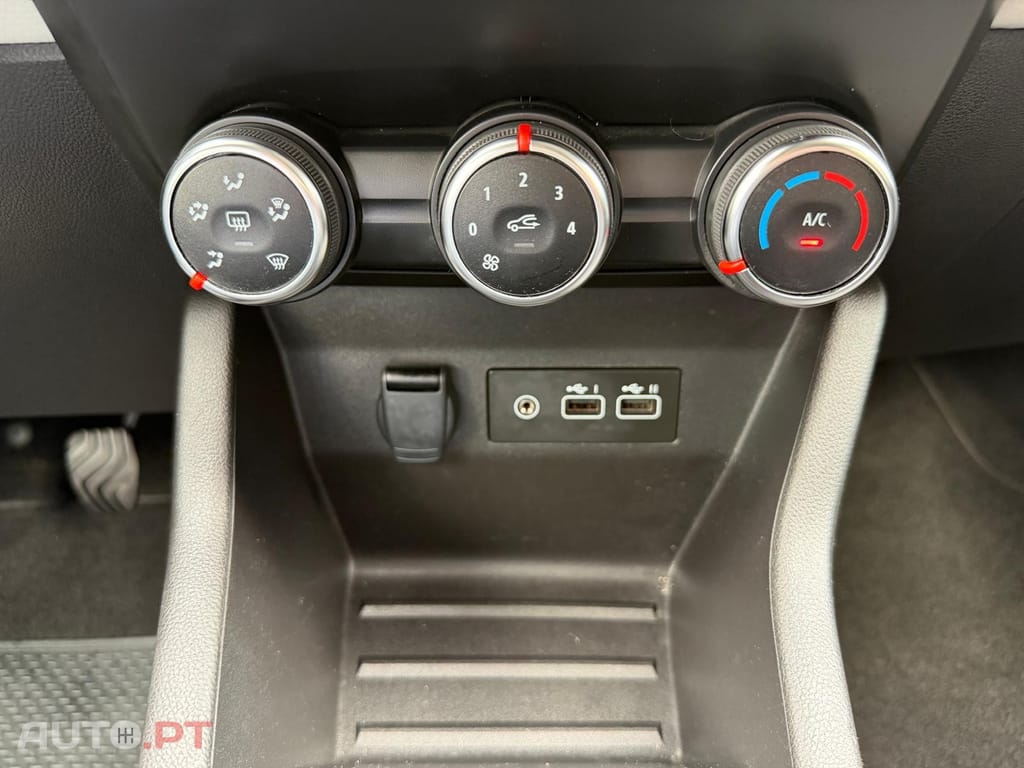 Renault Clio 1.0 TCe Intens Bi-Fuel