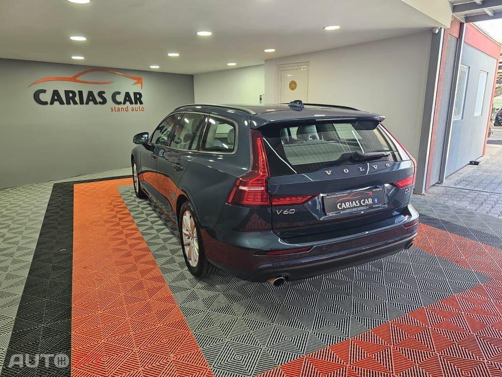 Volvo V60 2.0 D4 Momentum Geartronic