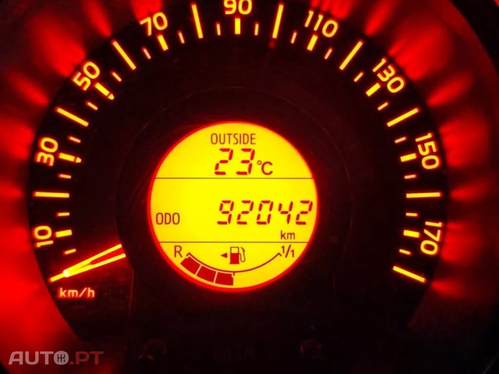 Peugeot 108 1.0 VTi