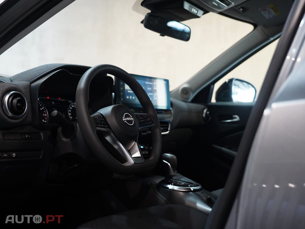 Nissan Juke 1.0 DIG-T Acenta+ DCT