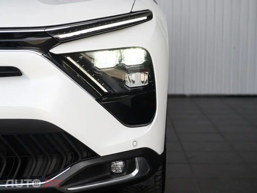 Citroen C5 X 180 S&S e-EAT8 SHINE