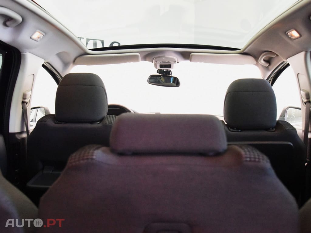 Peugeot 5008 1.6 BlueHDi Style