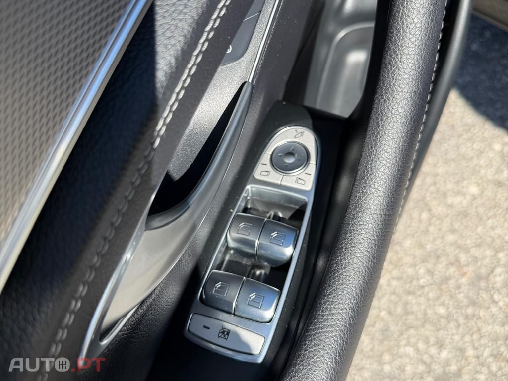 Mercedes-Benz E 300 de AMG Line