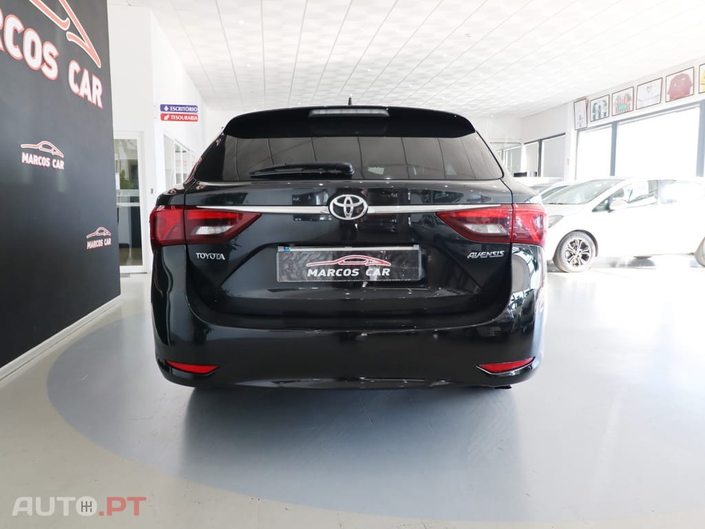 Toyota Avensis Touring Sports 1.6 D-4D Exclusive+GPS