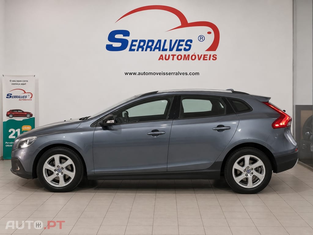 Volvo V40 Cross Country 1.6 D2 Momentum