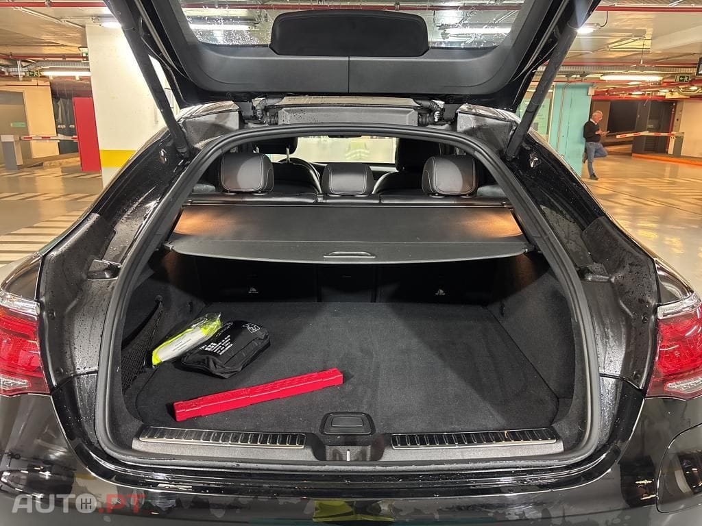 Mercedes-Benz GLC 300 e Coupé 4Matic