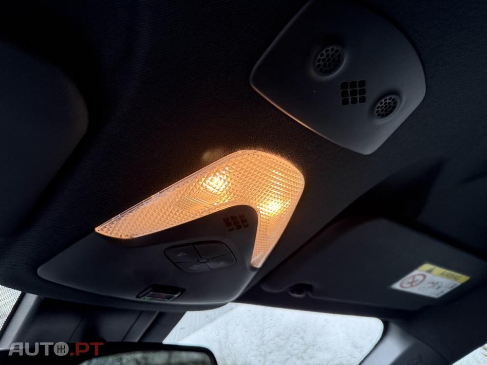 Toyota C-HR 1.8 Hybrid Square Collection