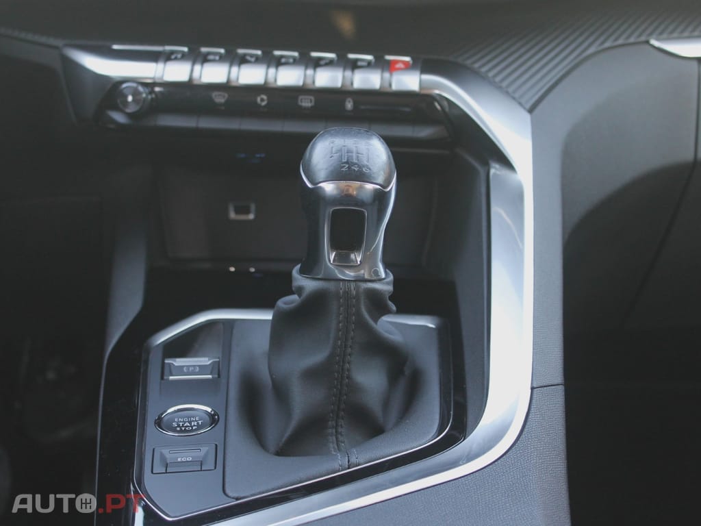 Peugeot 3008 1.5 BlueHDi Allure