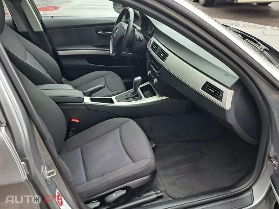 BMW 320 d Touring LifeStyle Auto