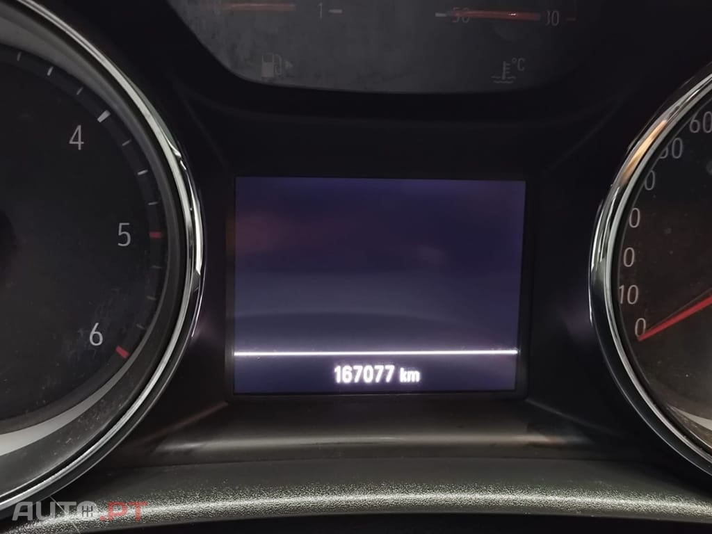 Opel Astra Sports Tourer 1.5 D Business Edition S/S — fotografia 13