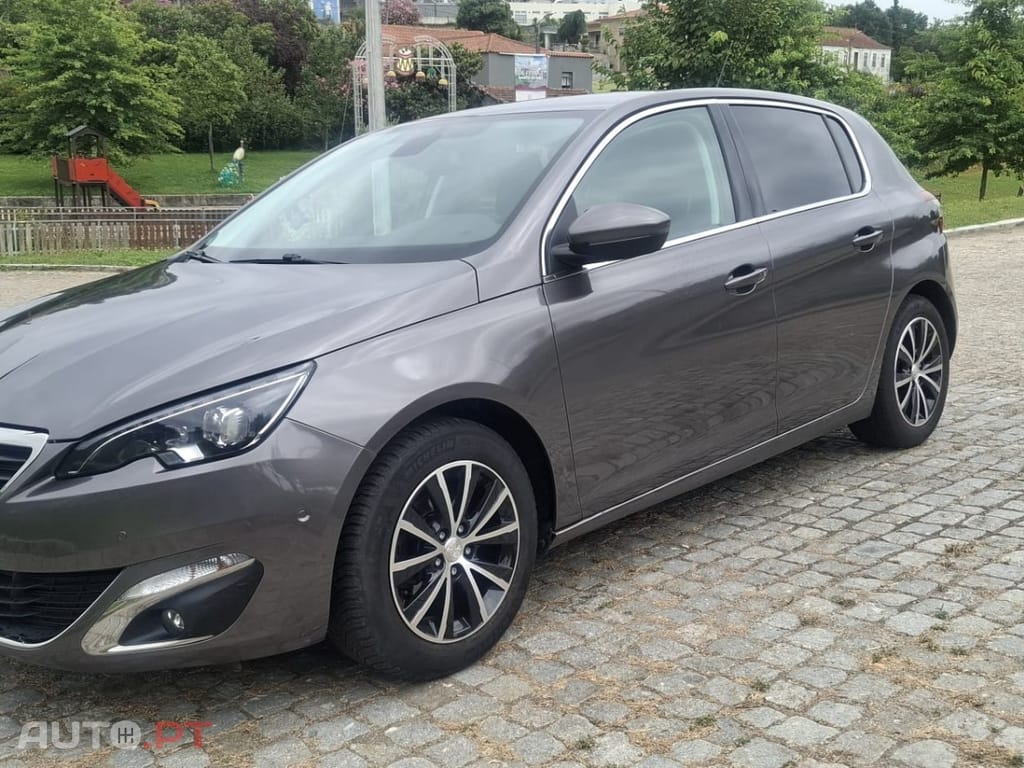 Peugeot 308 PureTech 110 Stop & Start Allure