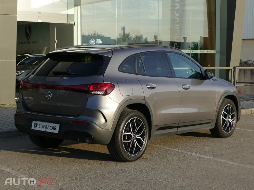 Mercedes-Benz EQA 250 AMG Line