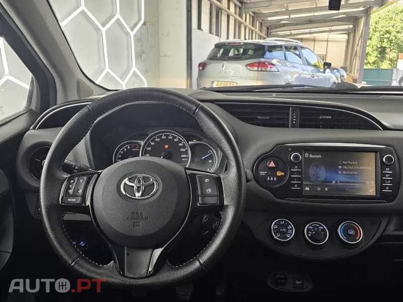 Toyota Yaris 1.0 VVT-i Comfort