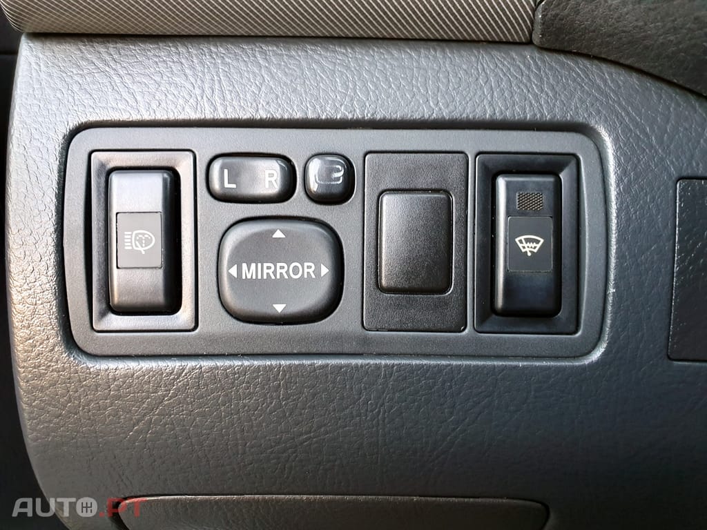 Toyota Avensis 2.0 D-4D Sol