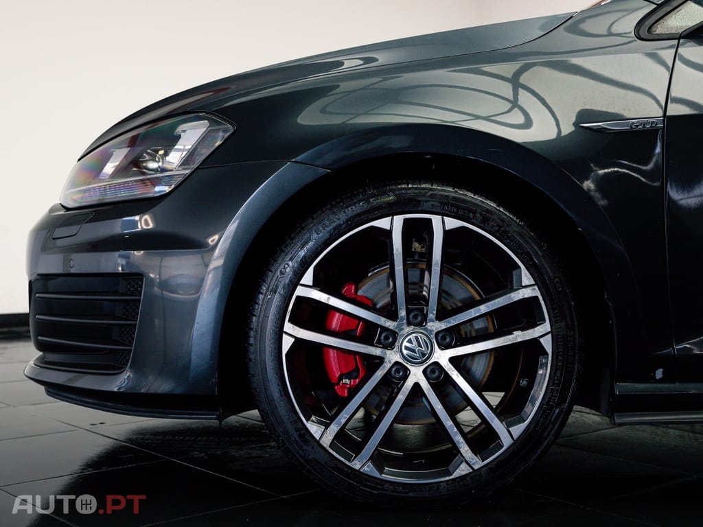Volkswagen Golf 2.0 TDI GTD DSG