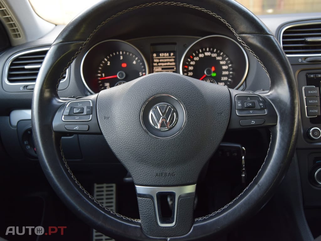 Volkswagen Golf Variant 2.0 TDi Highline DSG