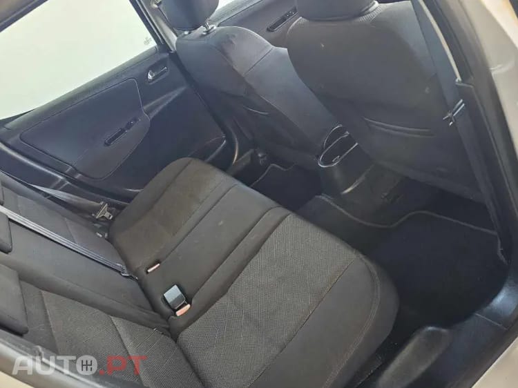Peugeot 207 SW 1.4 VTi Sportium