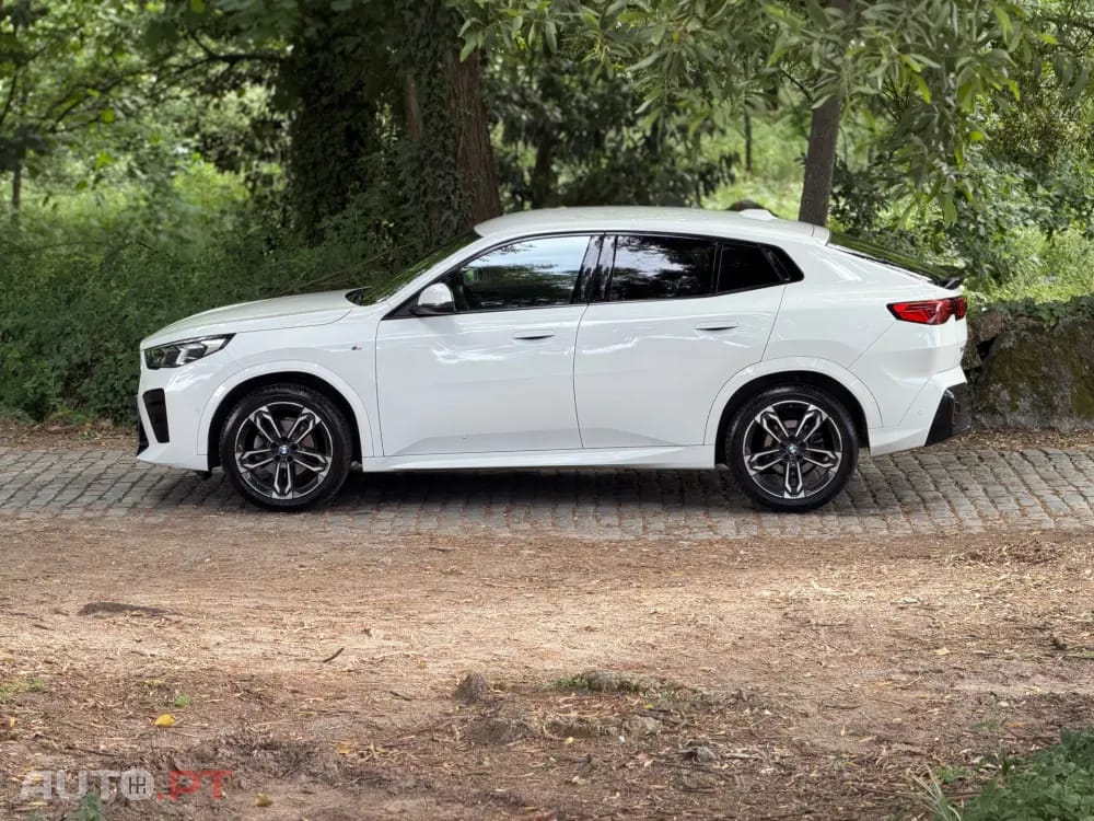BMW X2 18 d sDrive Auto Pack M