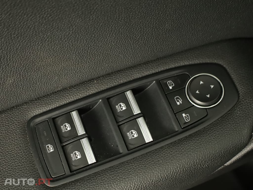 Renault Captur Captur 1.0 TCe Techno Bi-Fuel