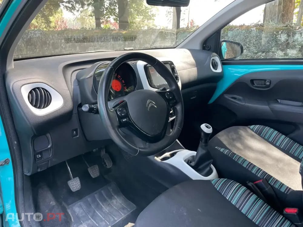 Citroen C1 1.2 VTi Shine