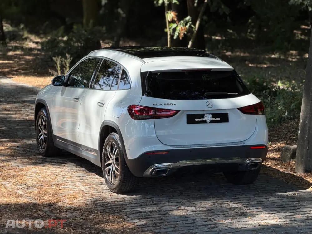 Mercedes-Benz GLA 250 e 8G-DCT Special Edition