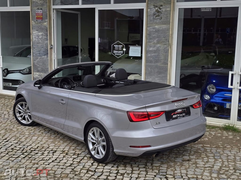 Audi A3 Cabrio 1.6 TDi Attraction