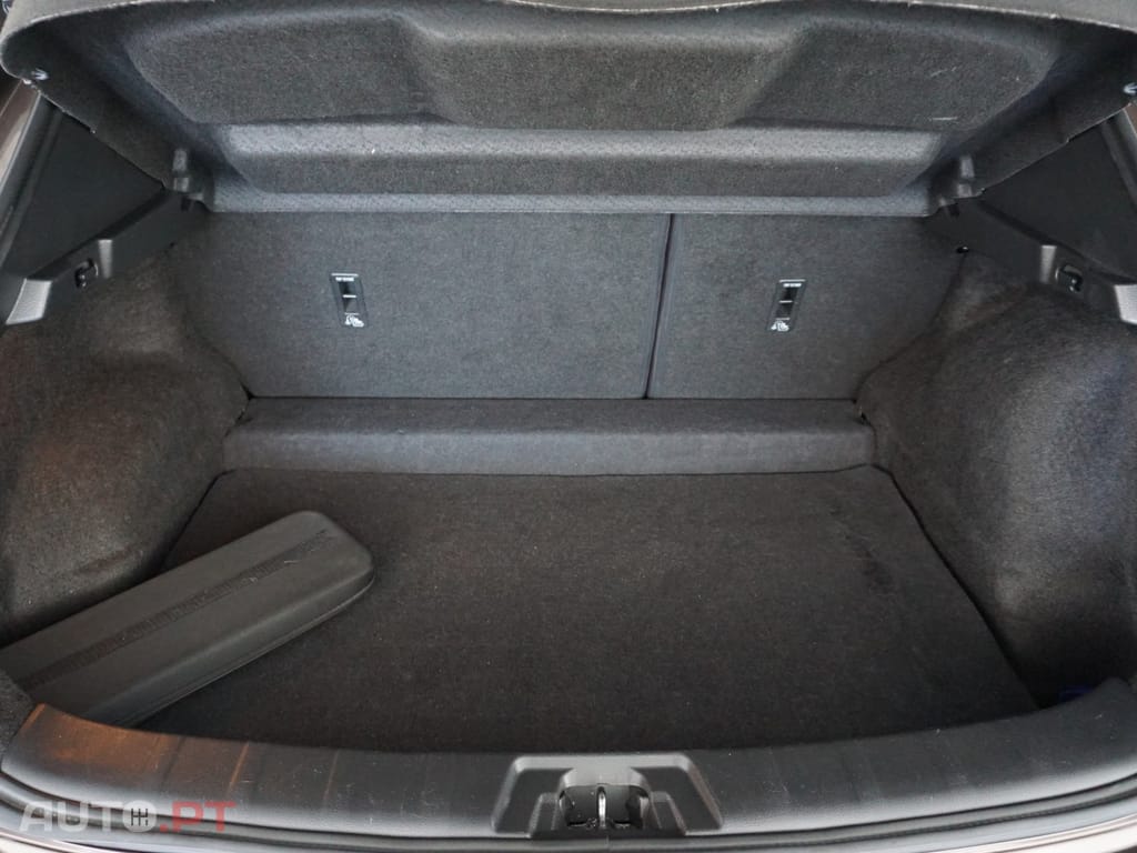 Nissan Qashqai 1.5 dCi N-Connecta J18