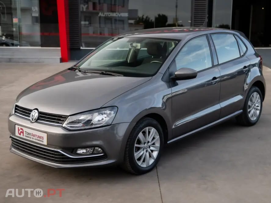 Volkswagen Polo 1.0 Confortline