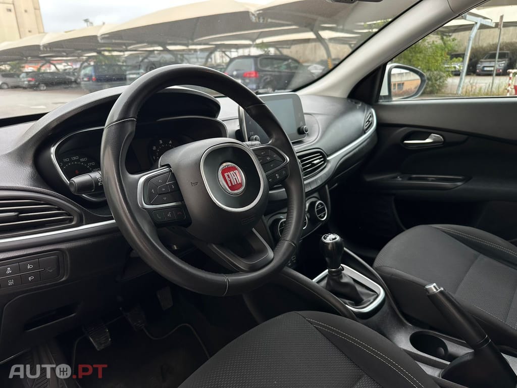 Fiat Tipo 1.3 M-Jet Lounge