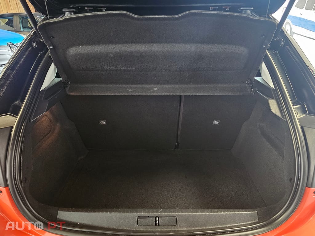 Opel Corsa-E 136 CH