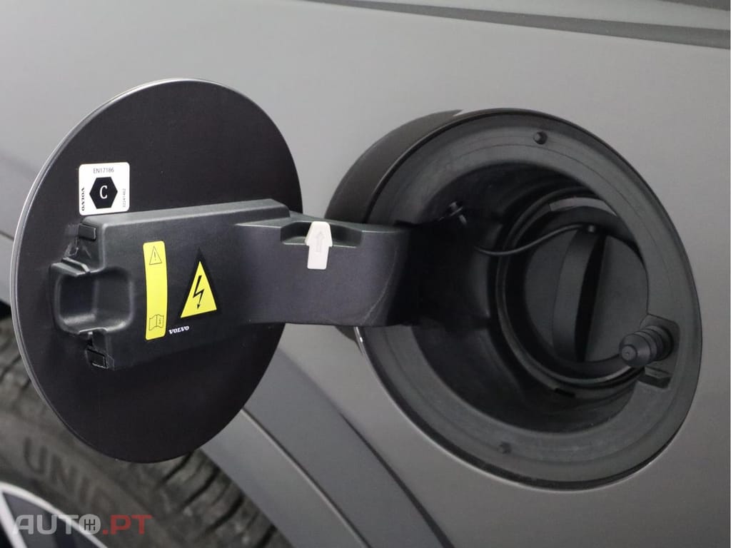 Volvo XC90 2.0 T8 PHEV Core AWD