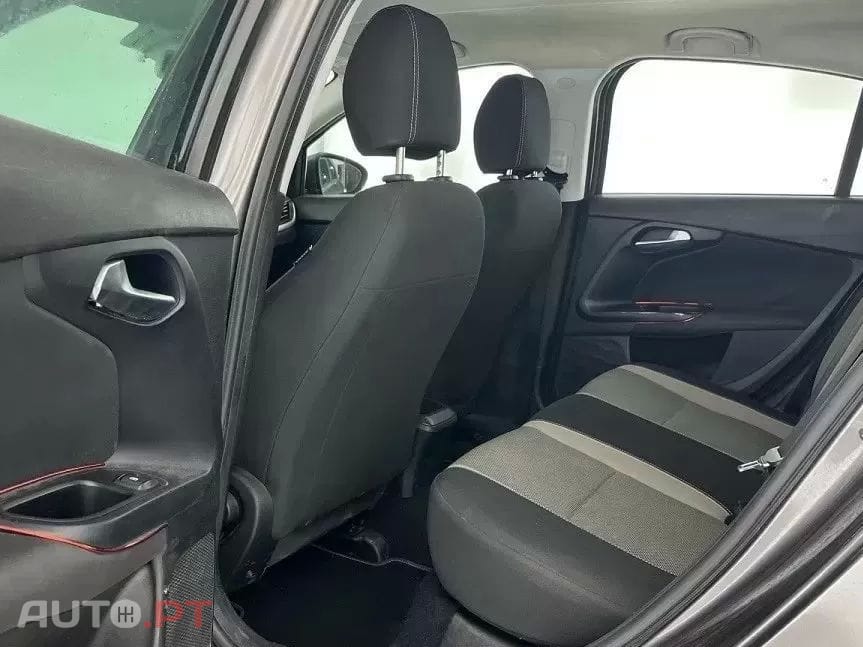 Fiat Tipo 1.3 M-Jet Easy J17