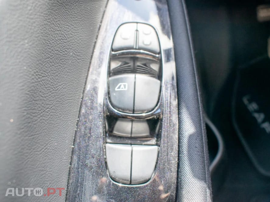 Nissan Leaf Acenta 40KWh