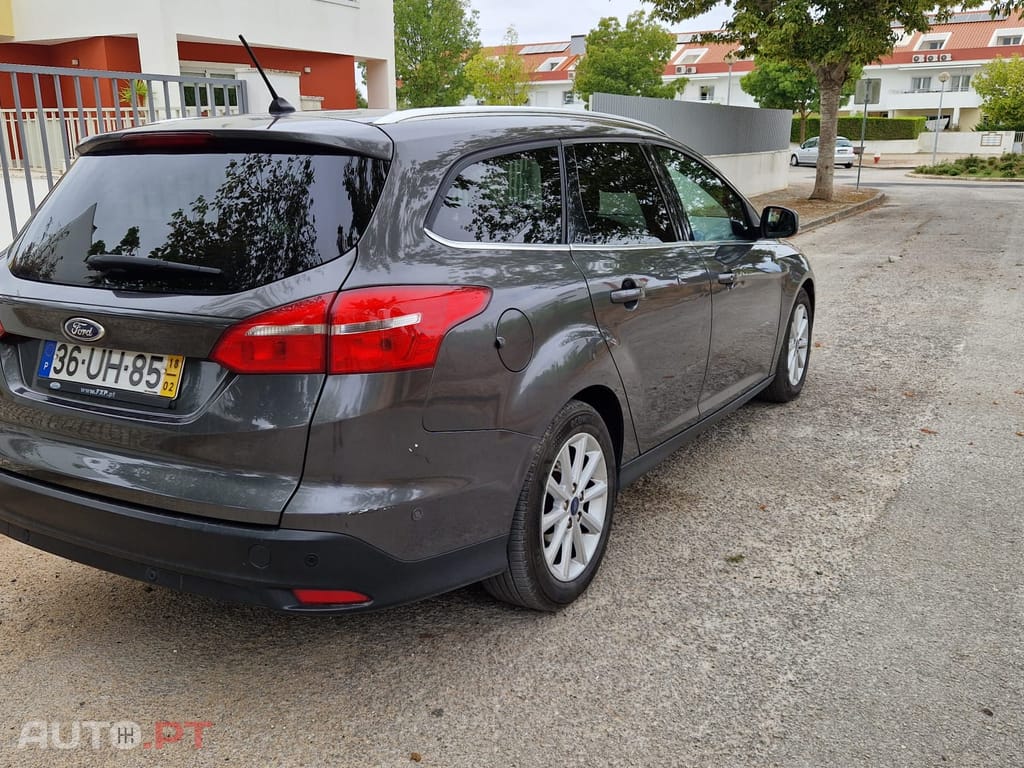 Ford Focus SW Titanium