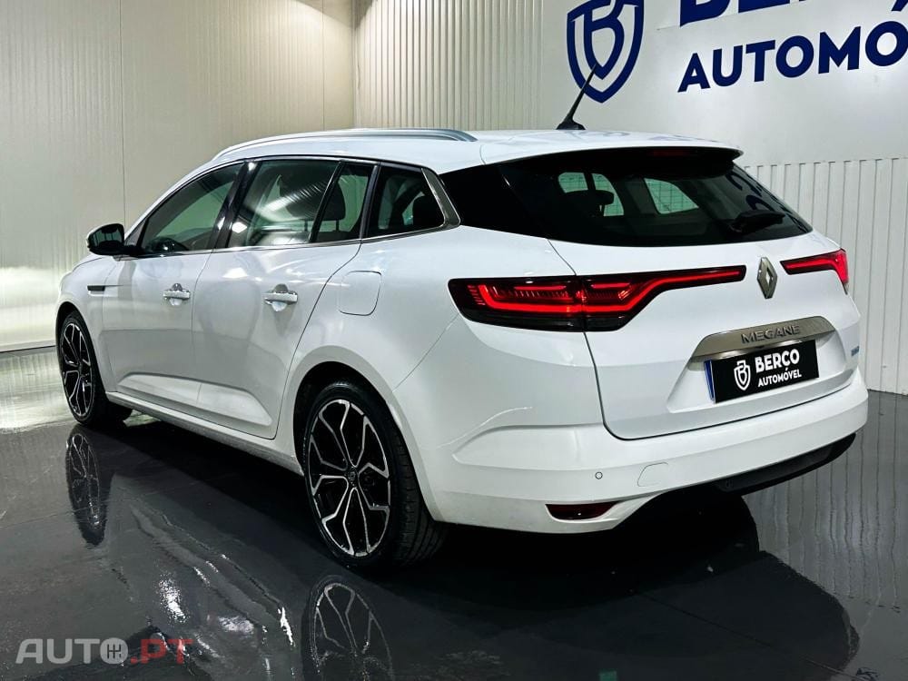 Renault Mégane E-Tech Plug-in Hybrid Business