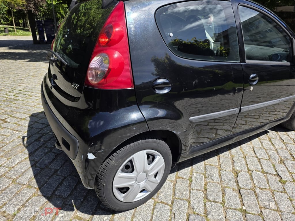 Peugeot 107 1.0 Active — fotografia 6