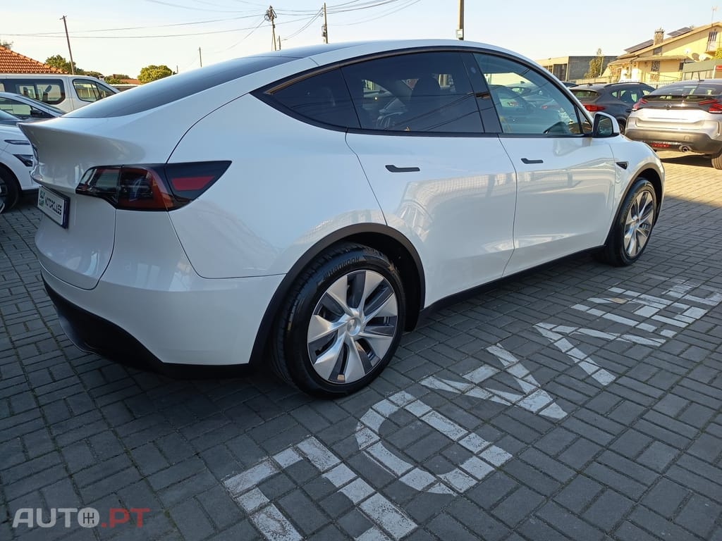 Tesla Model Y Tração Traseira