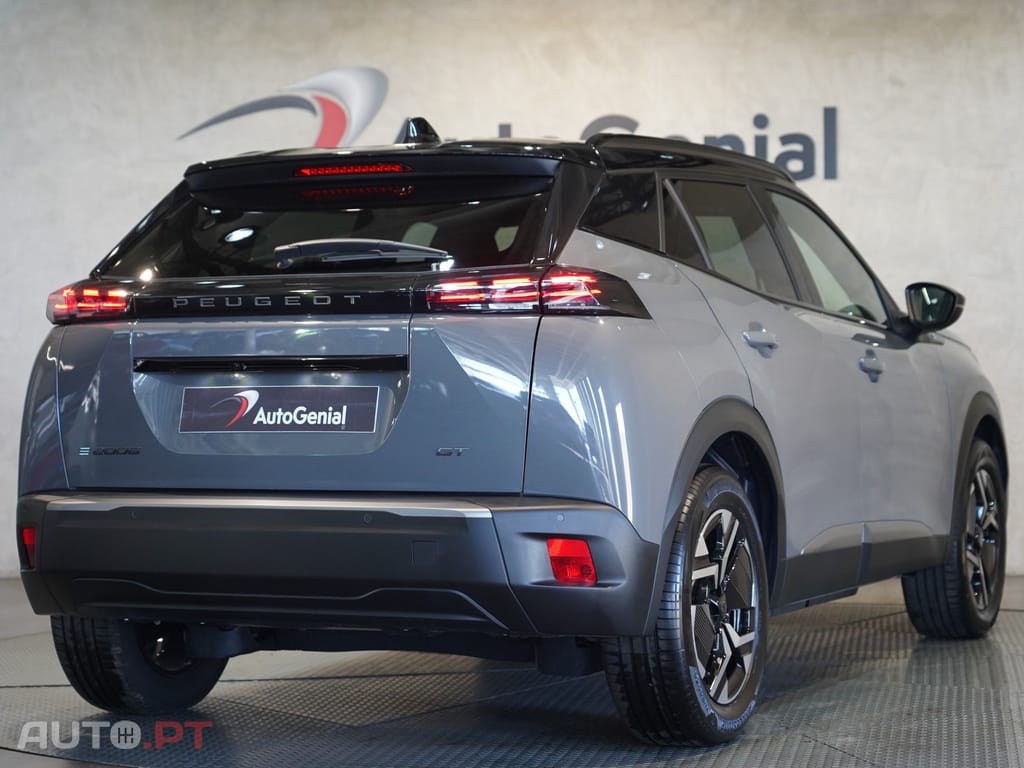 Peugeot E-2008 54 kWh GT