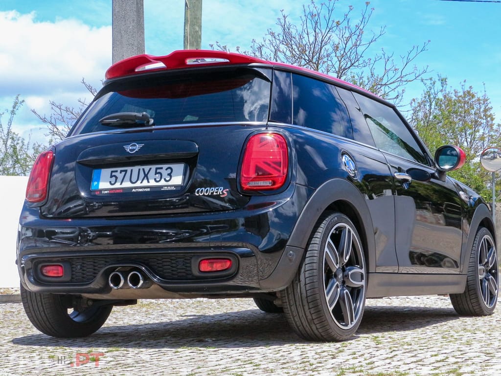 MINI Cooper Cooper S