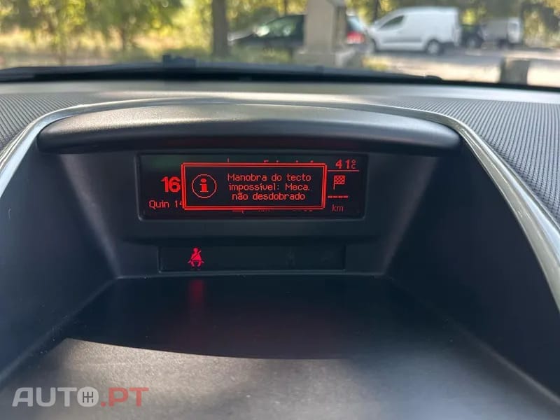 Peugeot 207 CC 1.6 VTi Active