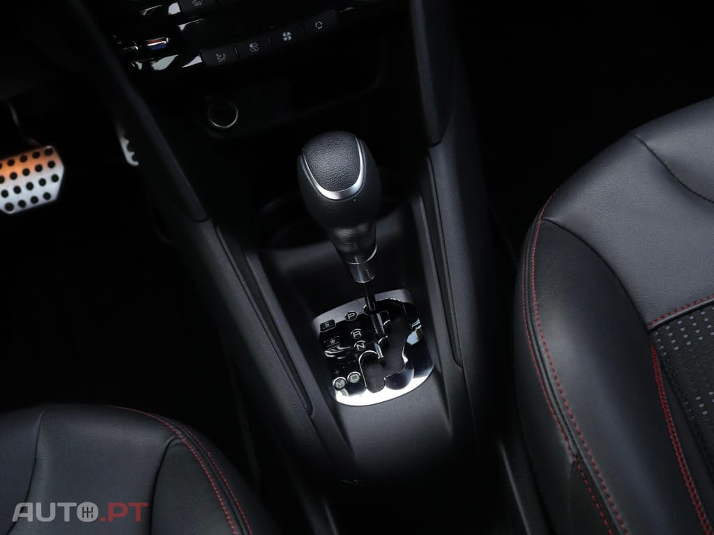 Peugeot 208 1.2 PureTech GT Line EAT6