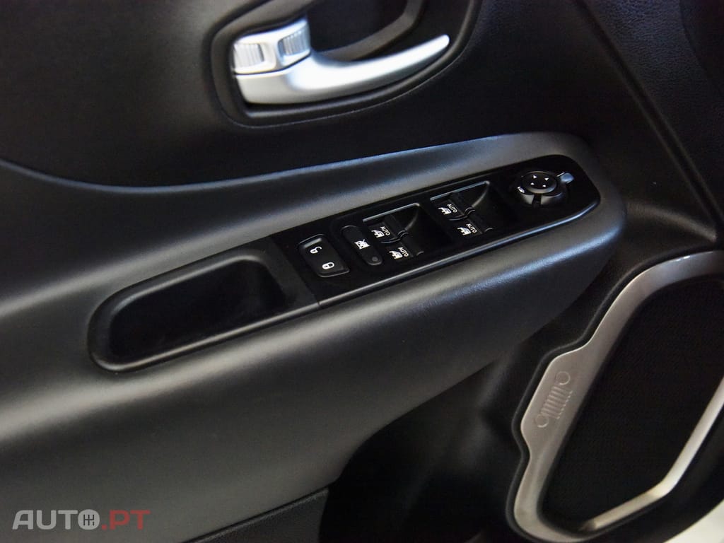 Jeep Renegade 1.6 MJD Limited DCT