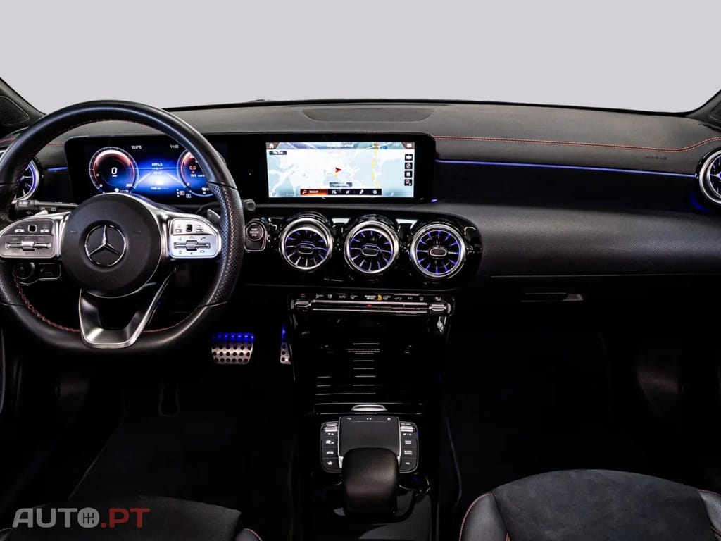 Mercedes-Benz CLA 250 I.V.A DEDUTÍVEL e AMG