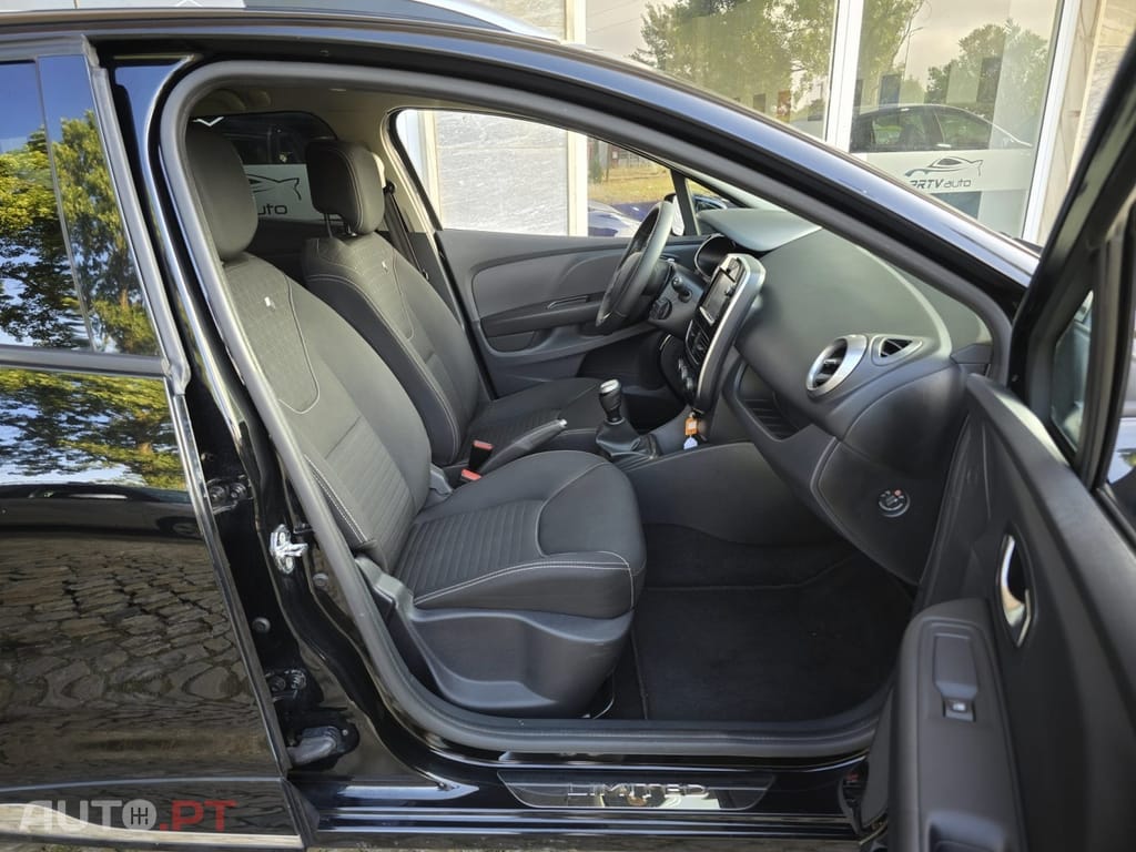 Renault Clio Sport Tourer 0.9 TCe Limited Edition