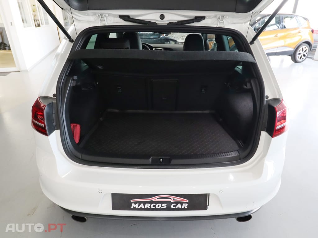 Volkswagen Golf 2.0 TSi GTi Performance