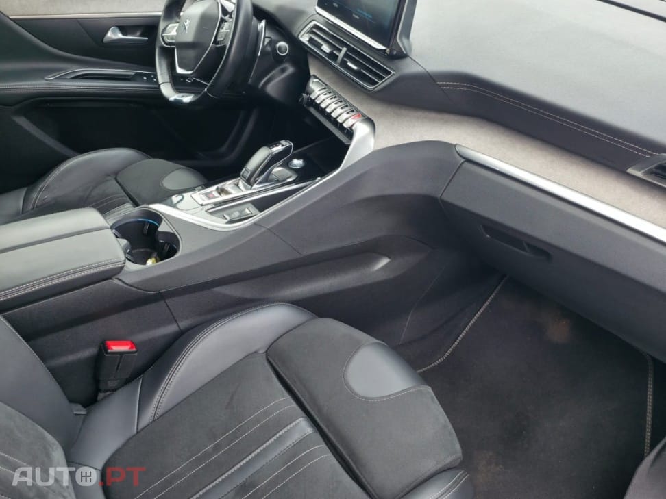 Peugeot 5008 1.5 BlueHDi GT Line J19 EAT8