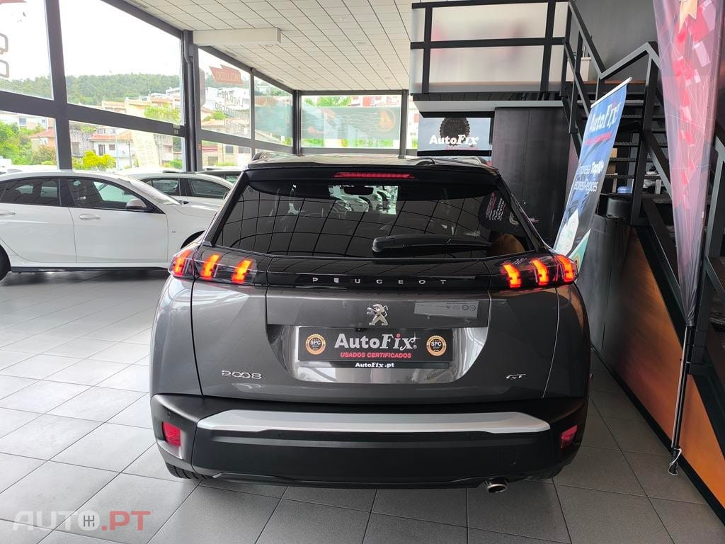 Peugeot 2008 1.5 BlueHDi GT EAT8