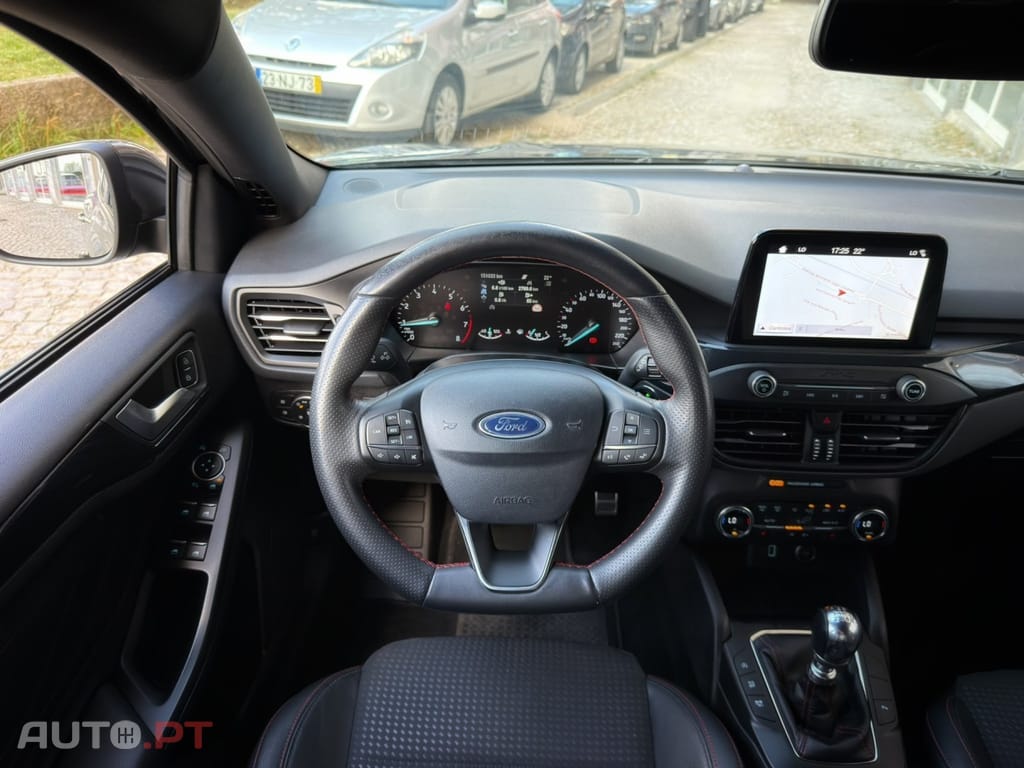 Ford Focus 1.0 EcoBoost ST-Line