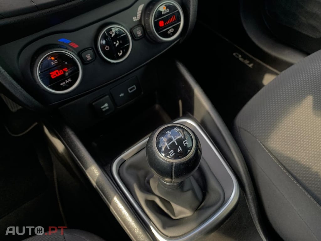 Fiat Tipo 1.3 M-Jet Easy